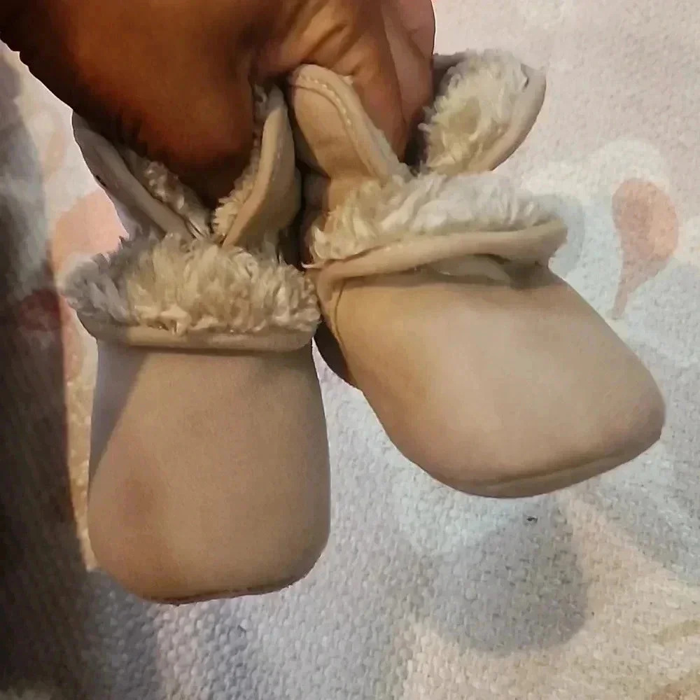 Suprise by Stride Rite - Picture 5 of 6